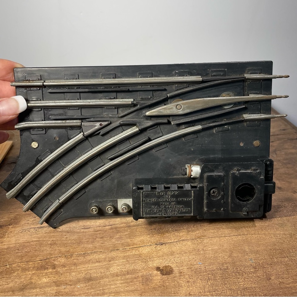 Lionel Train Track remote control switch 1122 vintage made in USA